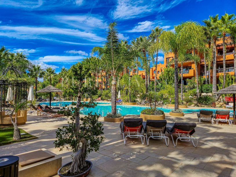 3 bedrooms apartment for rent long term rent available in Alzambra, Puerto Banus