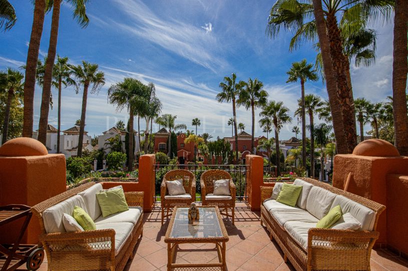 3 bedrooms apartment for rent long term rent available in Alzambra, Puerto Banus