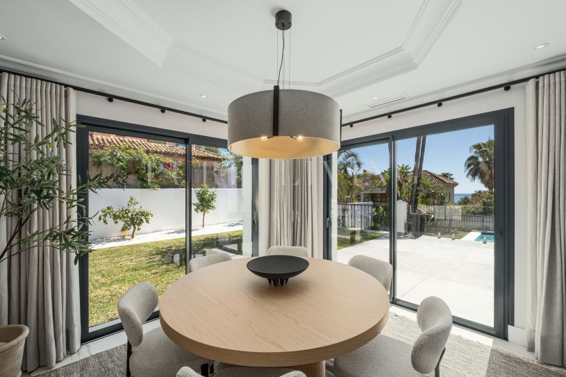 Villa de luxe dans une communauté fermée d'Altos Reales.