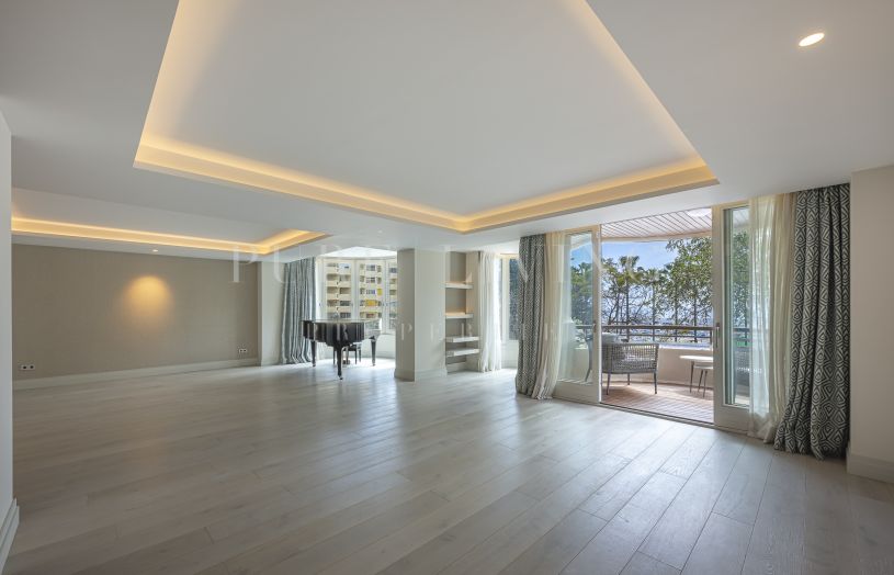 Appartement de luxe exclusif avec vue sur la mer à quelques pas de la plage