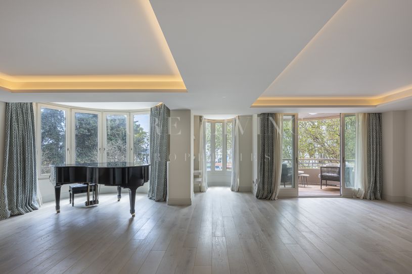 Appartement de luxe exclusif avec vue sur la mer à quelques pas de la plage