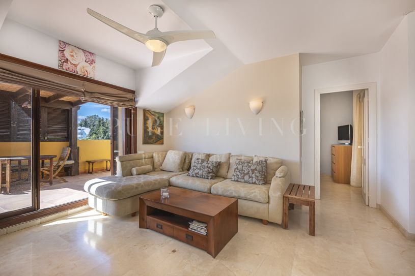 Charming two bedroom penthouse with sea views, located in the prestigious area of La Carolina, Marbella's Golden Mile
