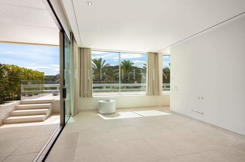 Villa de quatre chambres avec vue panoramique à Finca Cortesin