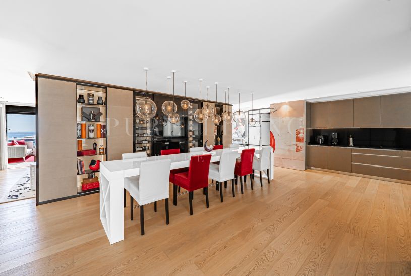 Luxurious beachside penthouse with stunning sea views in Puerto Banus