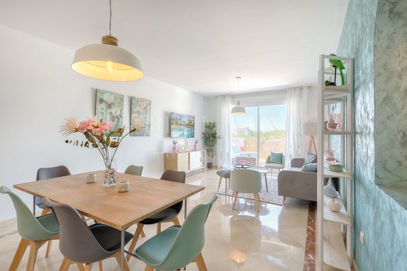 Penthouse exclusif de 2 chambres à Costalita, Cancelada – à deux pas de la plage