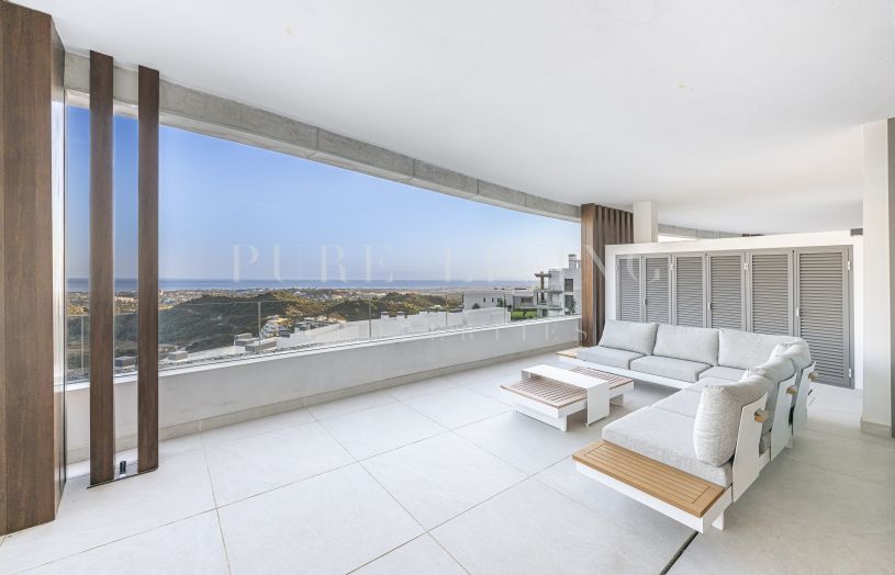 Appartement impressionnant de trois chambres avec vue sur la mer à Real de La Quinta.