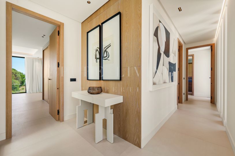 Arquitectura elegante y estilo de vida mediterráneo a un paso del mar