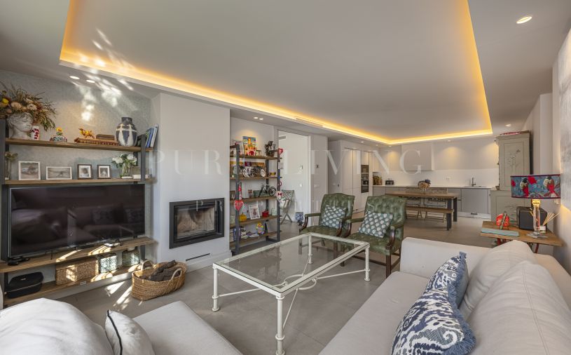 Appartement rénové de trois chambres à Aldea Blanca, Nueva Andalucía