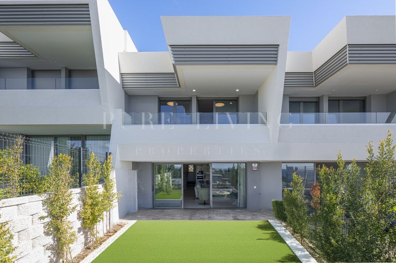 Modern townhouse for sale with stunning sea views in Mijas Costs
