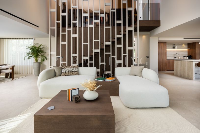 Moderne tropische elegantie in het hart van de Golf Valley van Nueva Andalucía