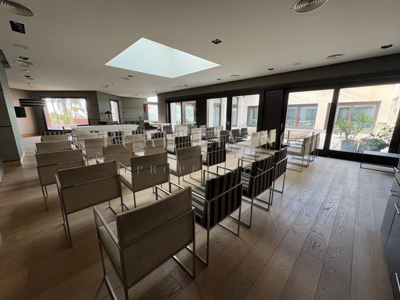 Exclusive Commercial Space for High-End Restaurant – Fully Equipped and Ready to Operate