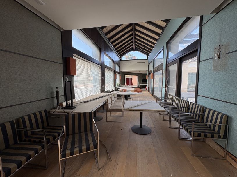 Exclusive Commercial Space for High-End Restaurant – Fully Equipped and Ready to Operate