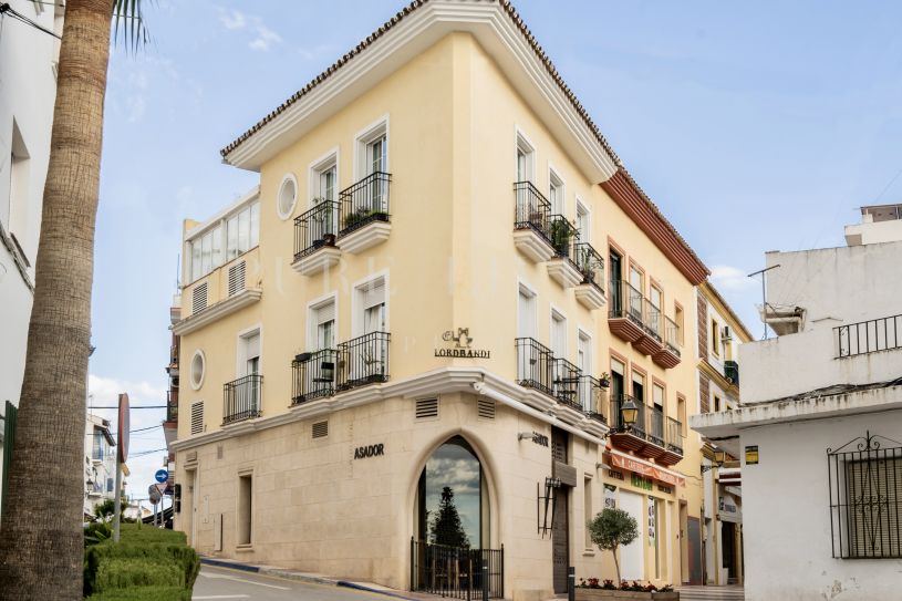 Atico situado en pleno corazón del centro de San Pedro.