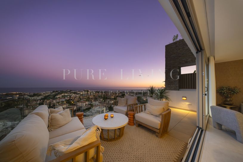 Luxury 2-Bedroom Duplex Penthouse with Panoramic Sea Views in La Cala de Mijas