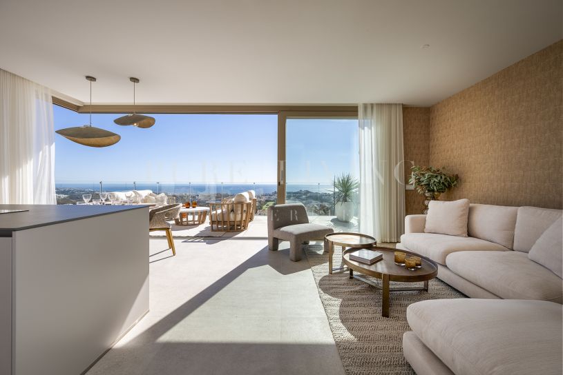 Luxury 2-Bedroom Duplex Penthouse with Panoramic Sea Views in La Cala de Mijas