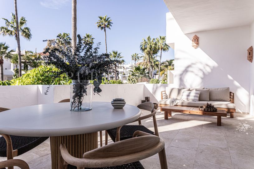 Key-Ready 3-Bedroom Frontline Beach Apartment