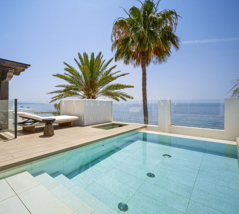 Penthouse duplex de 4 chambres en bord de mer avec piscine privée
