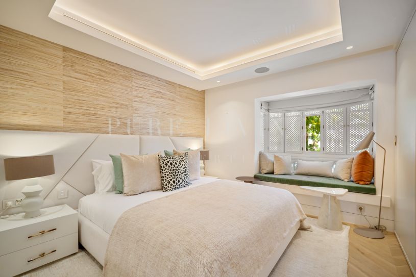 Penthouse duplex de 4 chambres en bord de mer avec piscine privée