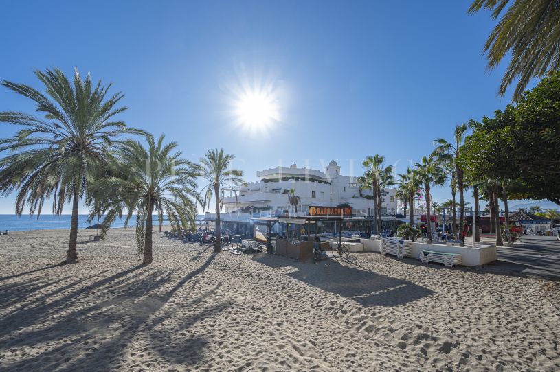 Central 3-bedroom apartment located in prime Marbella Center