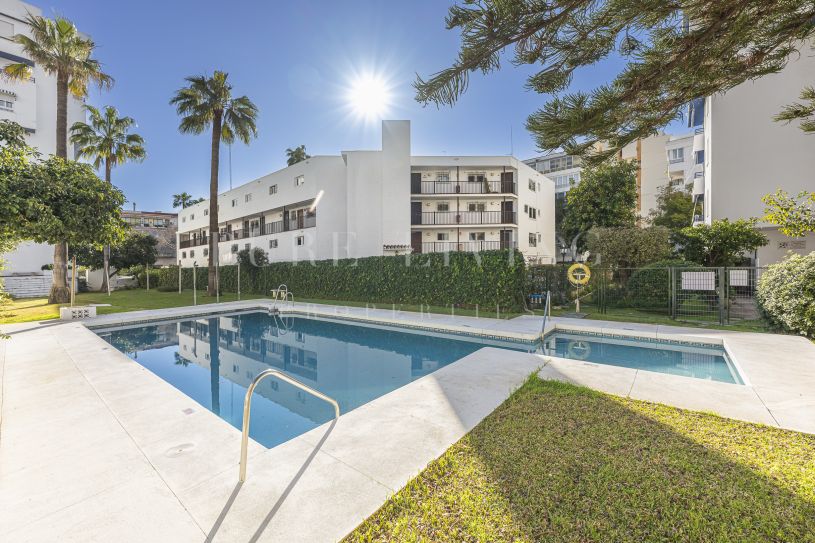 Central 3-bedroom apartment located in prime Marbella Center