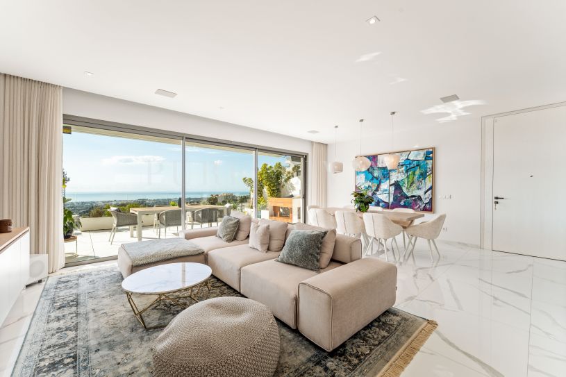 A contemporary three bedroom apartment in the exclusive BYU Hills for sale