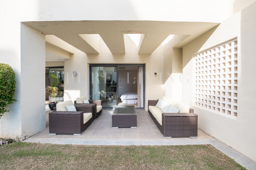 Prachtig gelijkvloers appartement met één slaapkamer, gelegen op een toplocatie in Sierra Blanca