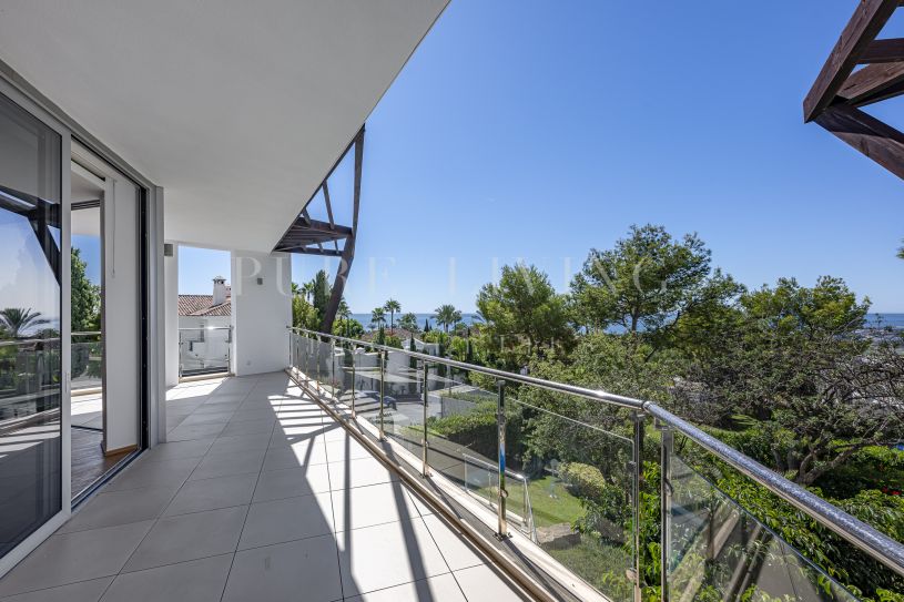 Villa moderne et innovante à vendre à Meisho Hills, Golden Mile de Marbella