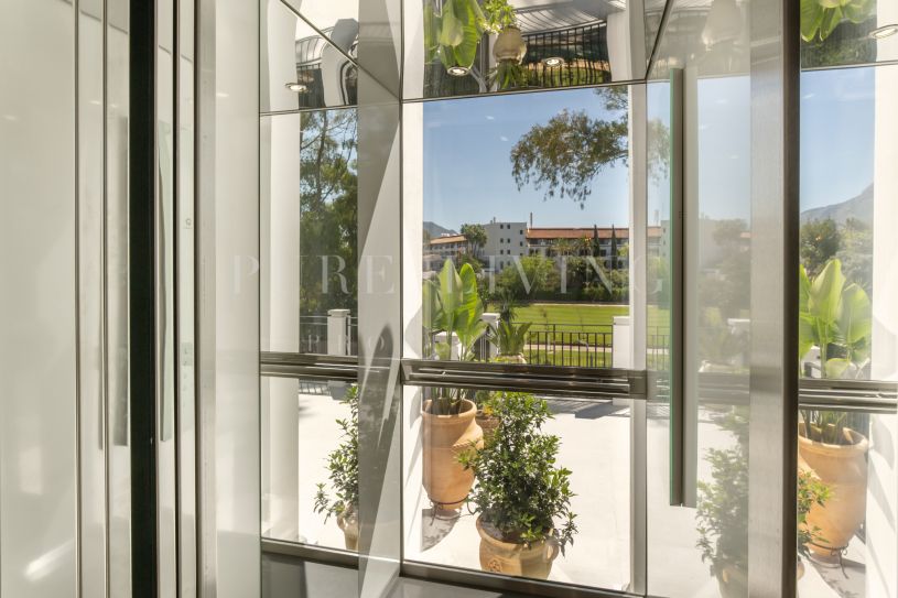 Verfijnde elegantie met uitzicht op de golfbaan in La Quinta