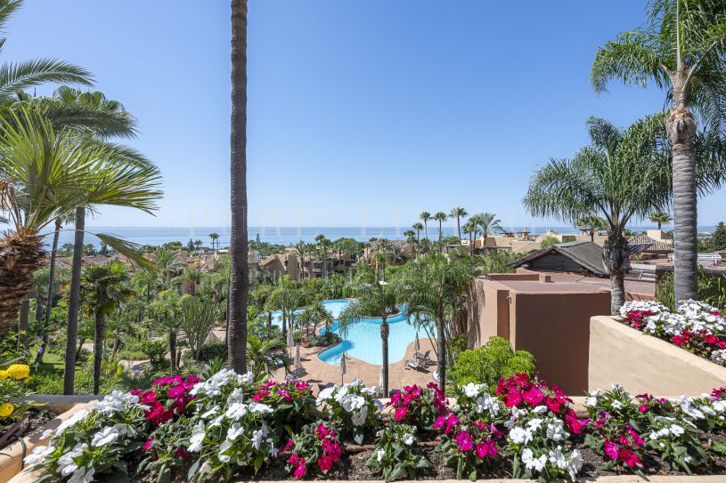 Luxe penthouse met panoramisch uitzicht op zee in Mansion Club, Sierra Blanca – Marbella's Golden Mile