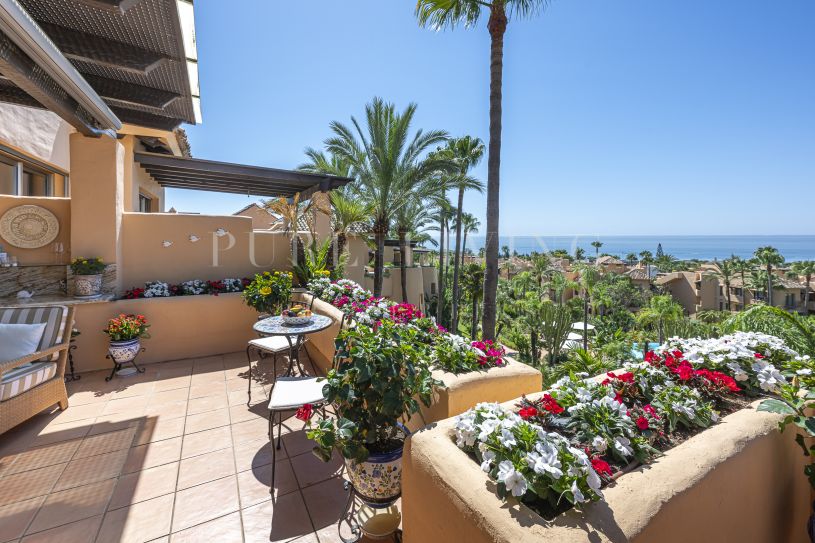 Luxe penthouse met panoramisch uitzicht op zee in Mansion Club, Sierra Blanca – Marbella's Golden Mile