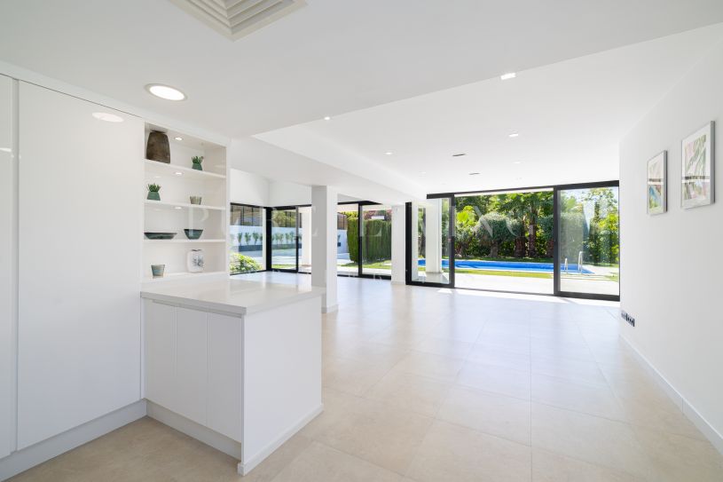 Maison familiale rénovée à Linda Vista, San Pedro de Alcantara