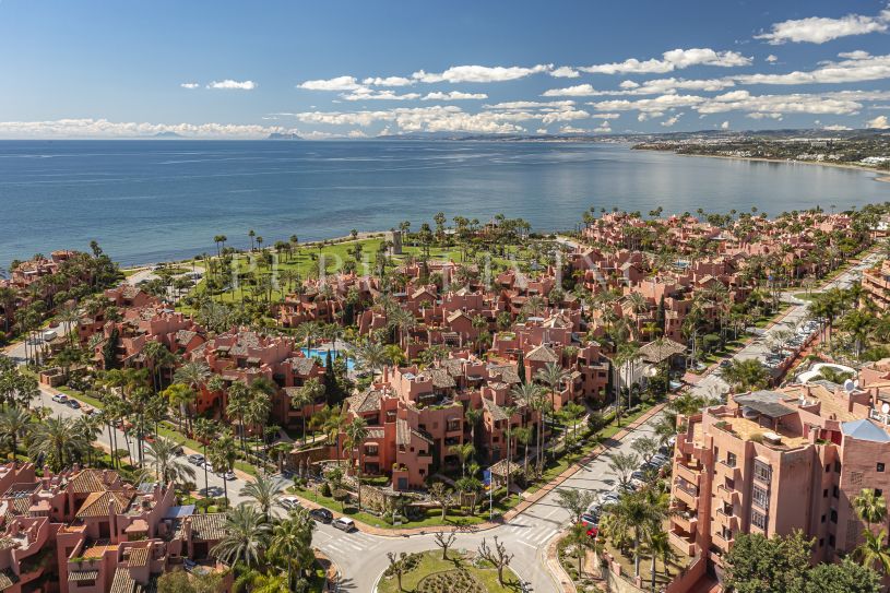 Superbe Penthouse Duplex à Torre Bermeja, Estepona