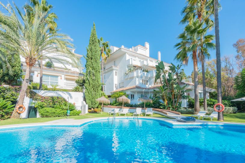 Elegant appartement met 3 slaapkamers in Las Mariposas, Golden Mile Marbella