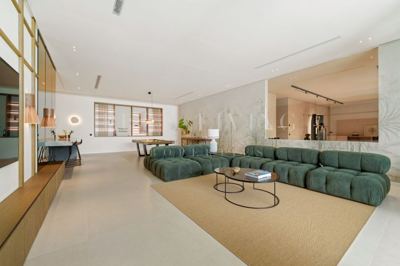 A Luxurious Retreat in the Heart of Nueva Andalucía