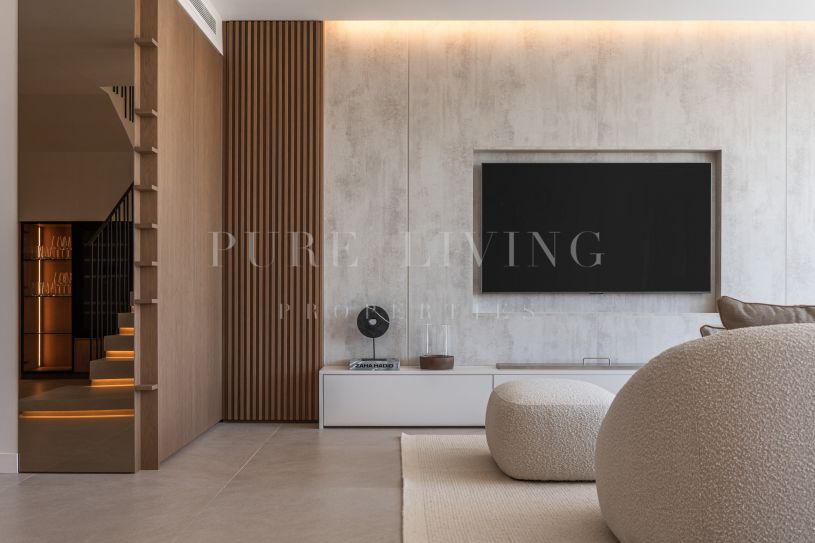 Contemporary Retreat in La Quinta