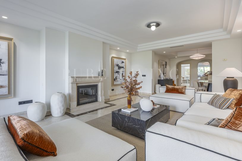Elegant ground floor apartment, beautifully furnished, in Montebello Hills.