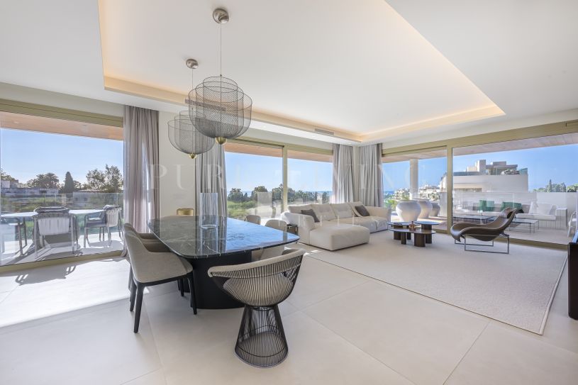 Elegant Contemporary Living on Marbella’s Golden Mile