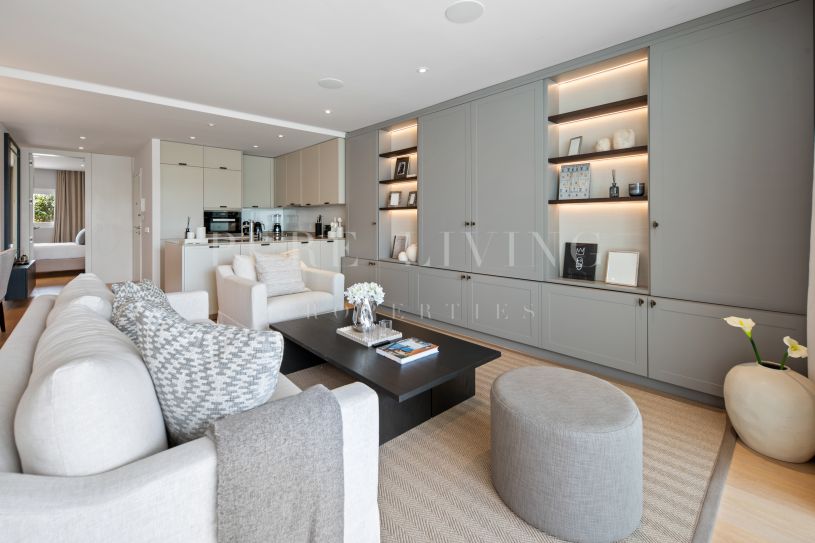 Renovated three bedroom apartment in Marina puente Romano