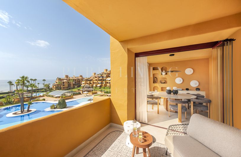 Luxe appartement met 3 slaapkamers aan zee in Estepona met panoramisch uitzicht over de Middellandse Zee