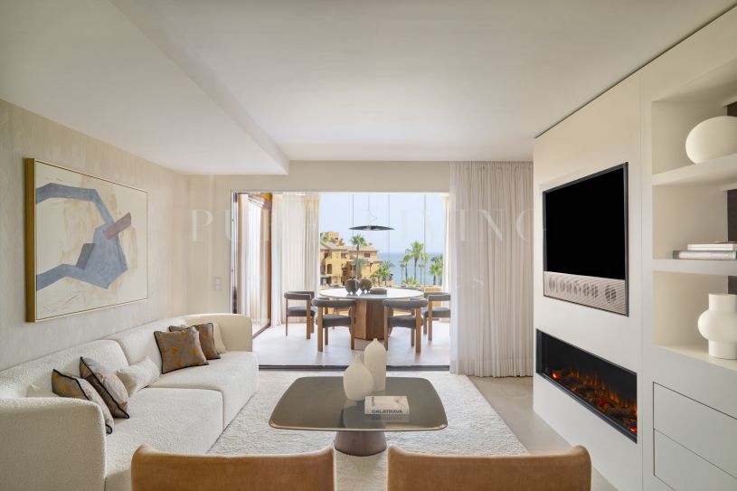 Luxe appartement met 3 slaapkamers aan zee in Estepona met panoramisch uitzicht over de Middellandse Zee