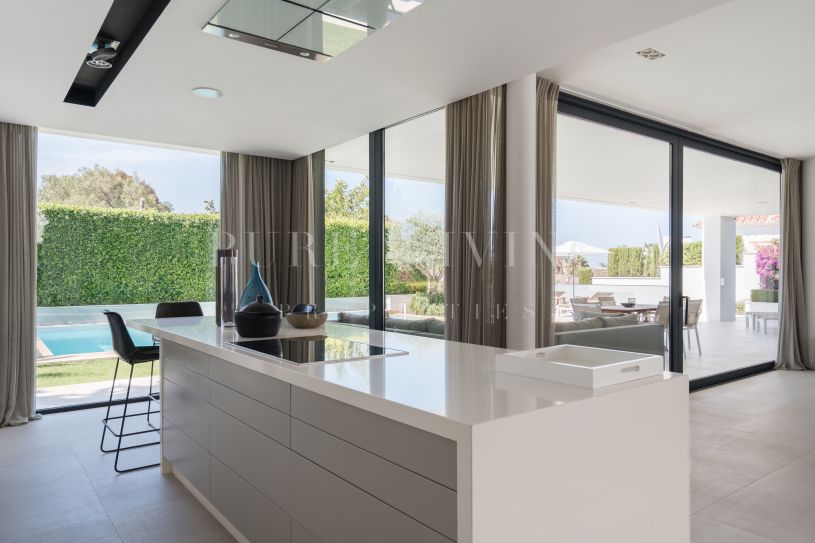 Stunning family home in Marbesa, Marbella East