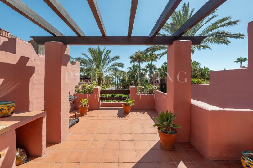 Stunning 3-Bedroom Penthouse Available from September – Long-Term Rental