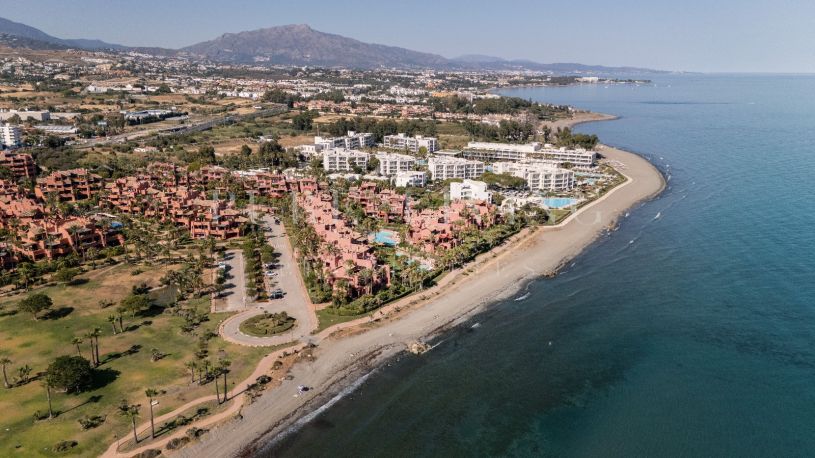 Stunning 3-Bedroom Penthouse Available from September – Long-Term Rental