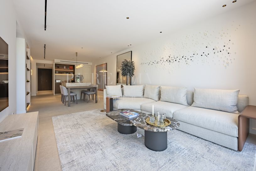 Renovated beachside apartment steps from the Beach in Puerto Banus