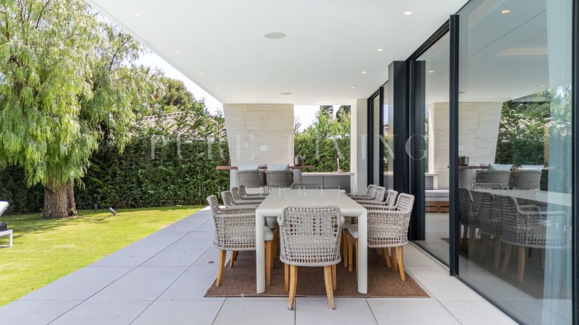 Exceptional villa in Los Monteros