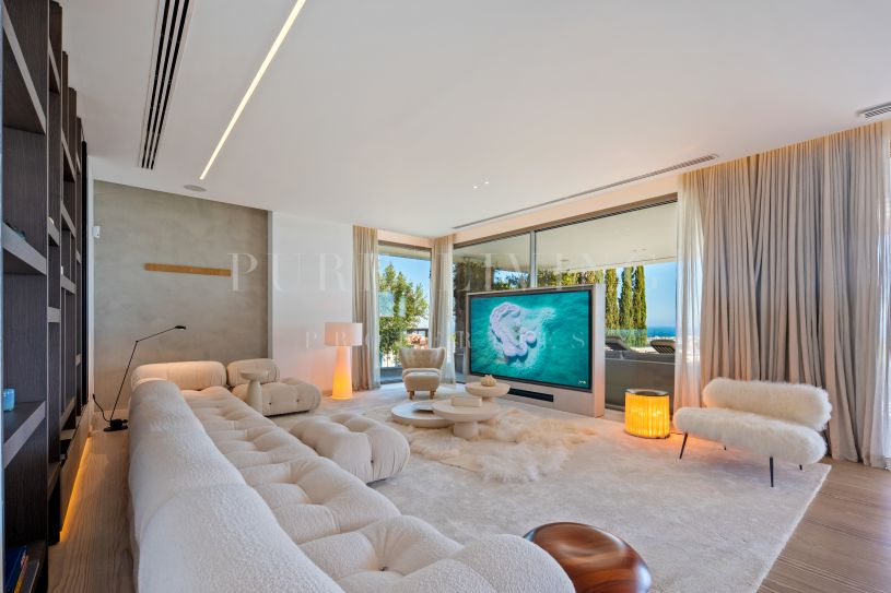 Villa Mare – Contemporary Luxury Villa in El Herrojo, Benahavís