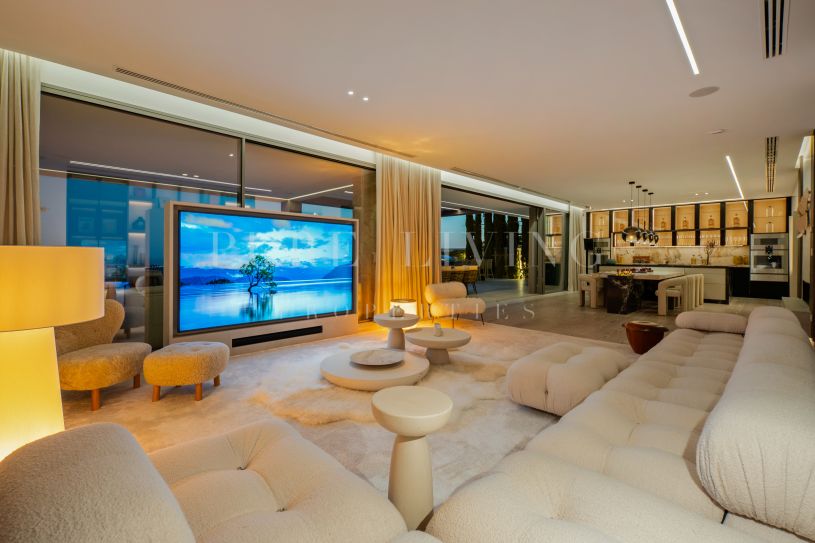 Villa Mare – Contemporary Luxury Villa in El Herrojo, Benahavís