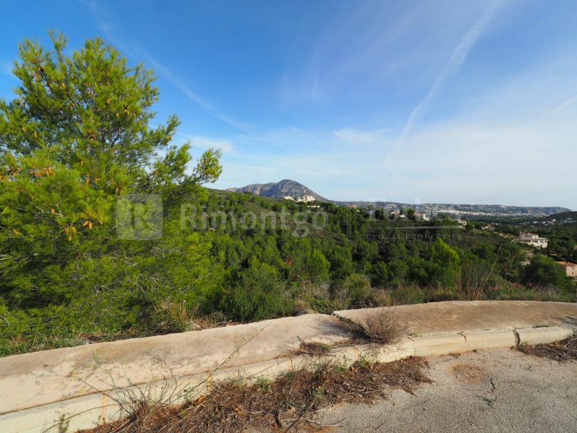 Grundstück mit Blick in der Gegend von Covatelles in Jávea, Alicante, zu verkaufen.