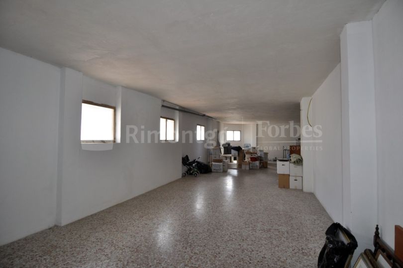 Local comercial en venta en Jávea.