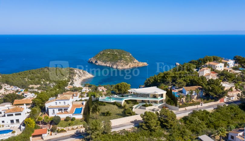 Villa projektuje spektakularne widoki morskie w Mar Azul, Javea